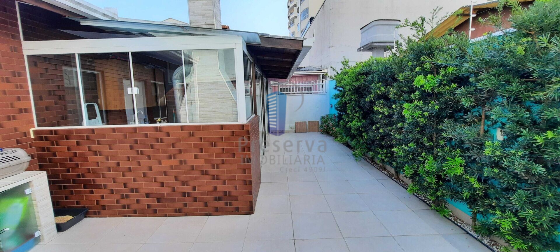 Casa à venda com 2 quartos, 80m² - Foto 25