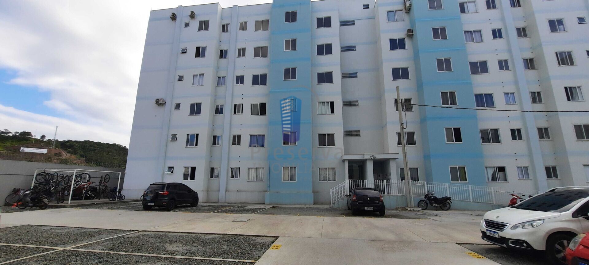 Apartamento à venda com 2 quartos, 49m² - Foto 2