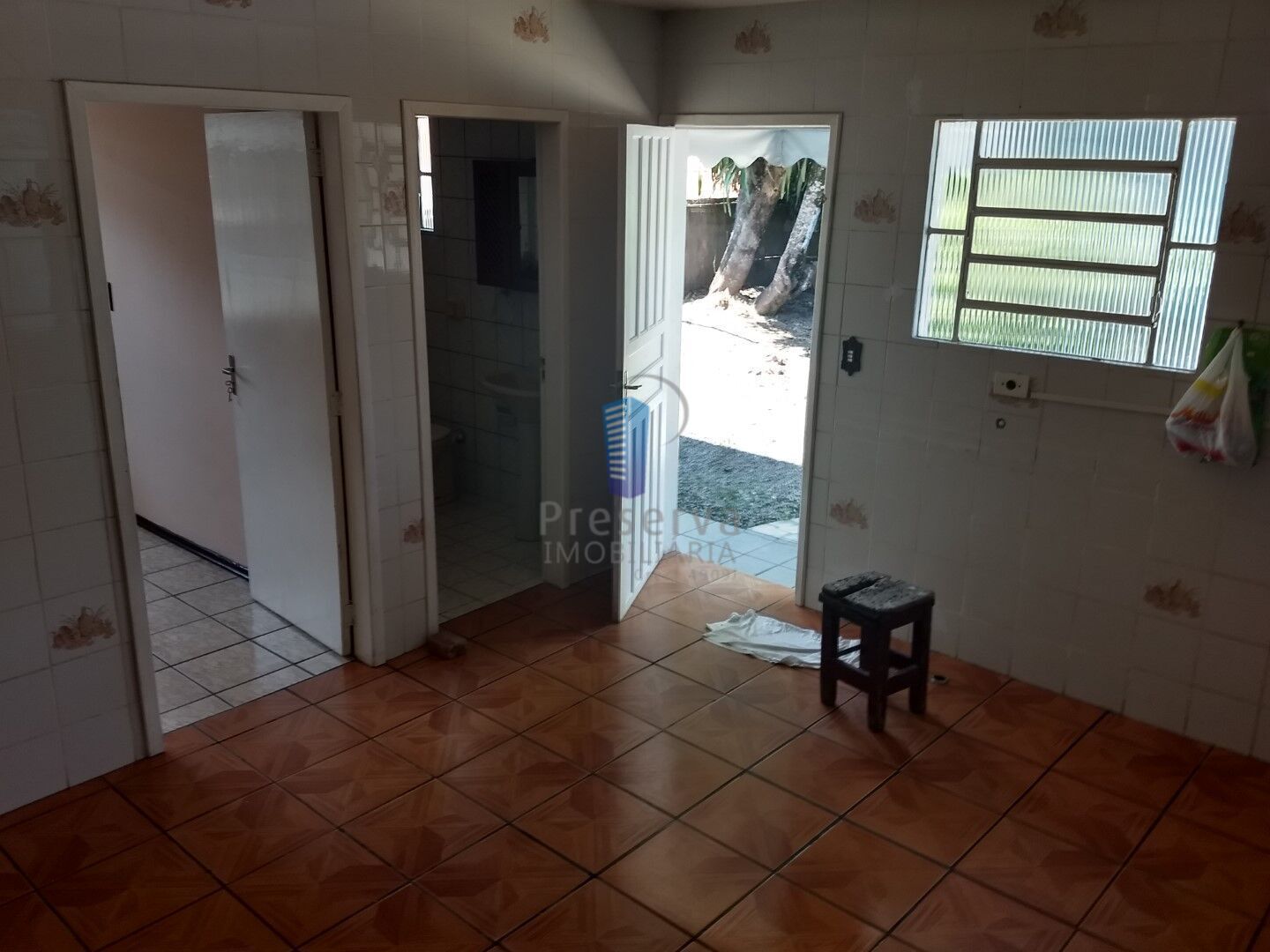 Casa à venda com 3 quartos, 180m² - Foto 8