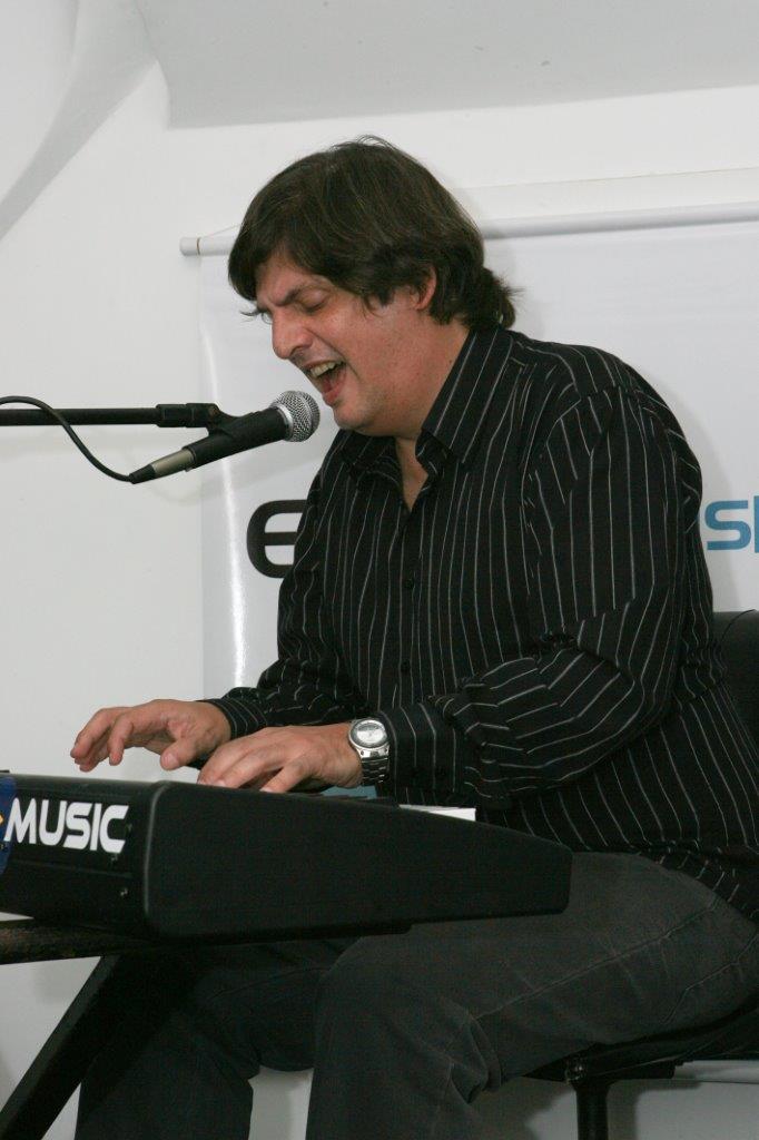 Show especial do pianista uruguaio Juan Schellemberg | Fotos: Rene Cabrales