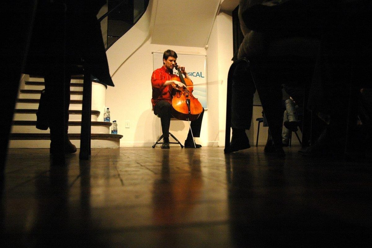 Pedro Huff – Um Violoncelo na Garoa | Fotos:Igor Sperotto