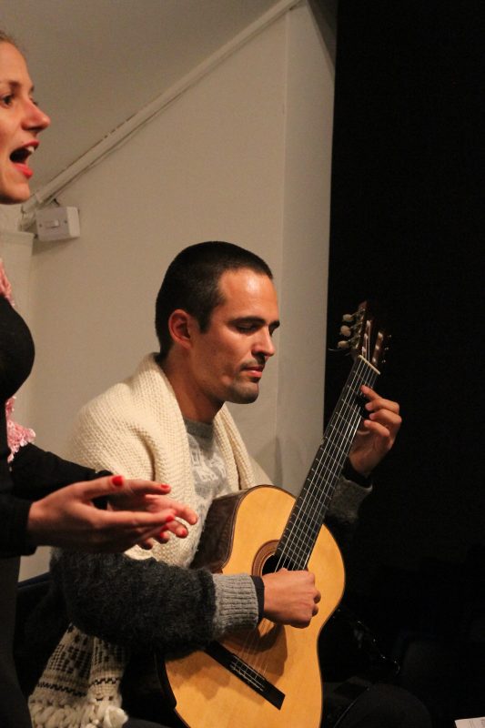 Andiara Mumbache (soprano) e Marcel Estivalet (violão) | Foto: Igor Sperotto