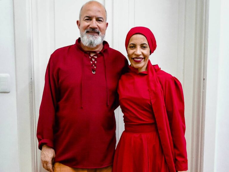 Oficina de percussão e dança persa