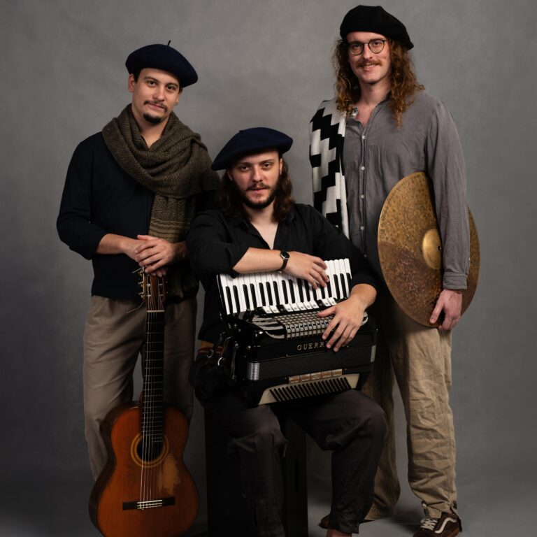 Folk Nativo Contemporâneo