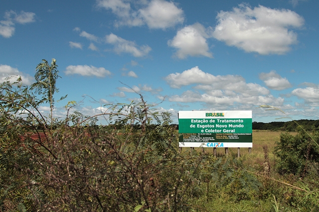 Área da nova Estação de Tratamento de Esgoto. Obra recebe investimento do PAC do Governo Federal.