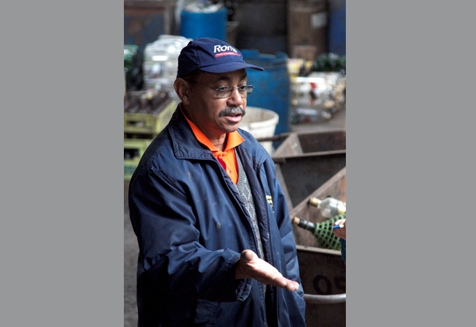 Luiz Carlos Romano dos Santos, funcionário do DMLU responsável pela Unidade de Triagem e Compsotagem de Resíduos Sólidos Domiciliares da Lomba do Pinheiro