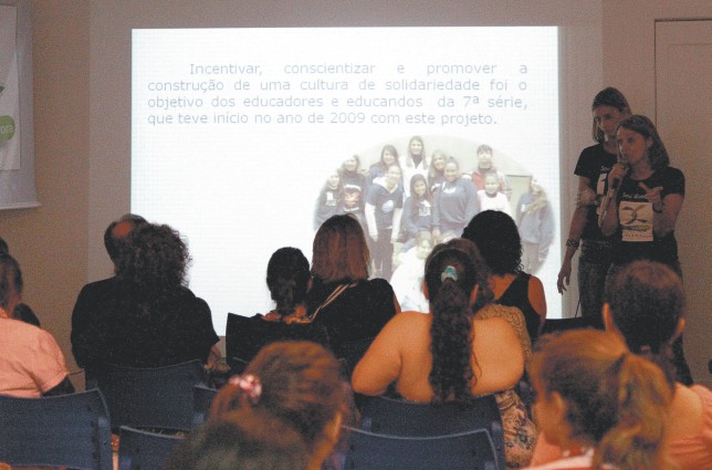 Escola Rainha do Brasil realiza projetos que abordam o tema doação de órgãos e tecidos