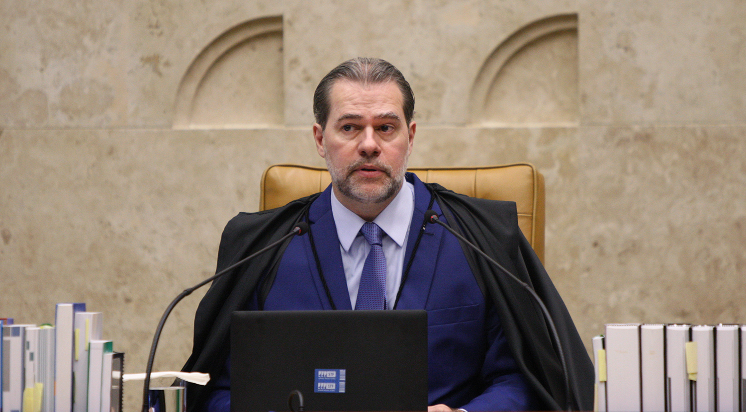Ministro Dias Toffoli, presidente do STF, retirou da pauta do dia 28 avaliação de matéria similar ao Escola Sem Partido para tratar dos indultos de Natal