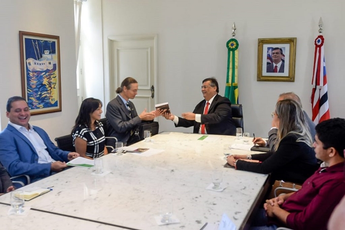 Em janeiro, o governador do Maranhão, Flavio Dino (PCdoB) recebeu o diretor do Fida Brasil, Claus Reiner, para tratativas sobre a parceria que viabilizaria o financiamento de 40 milhões de dólares para combater a pobreza na zona rural