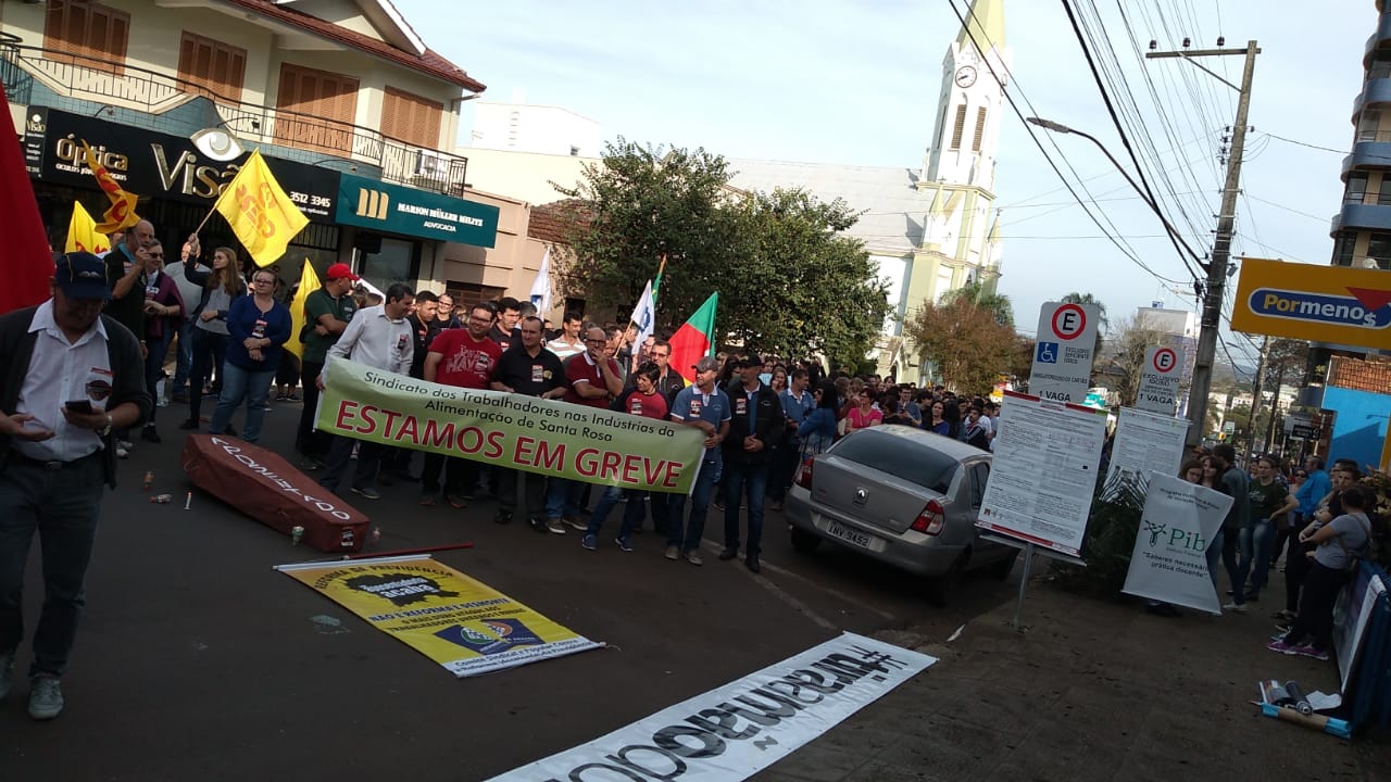 Santa Rosa - Dia de mobilização contra a reforma da Previdência