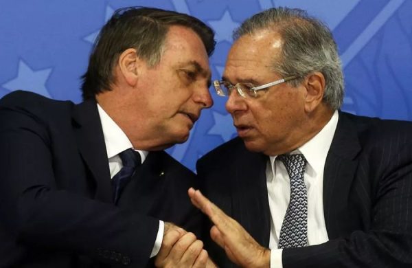 Pacote de Bolsonaro e Guedes altera Constituição e restringe Direitos Sociais para privilegiar banqueiros