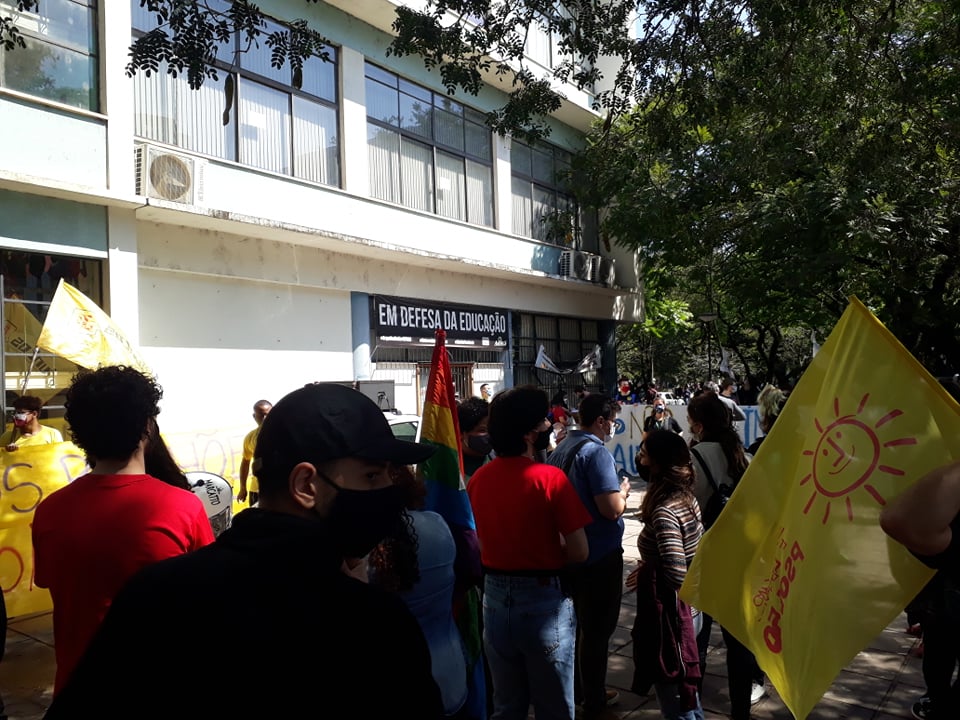 Estudantes protestam em frente à Reitoria (4)
