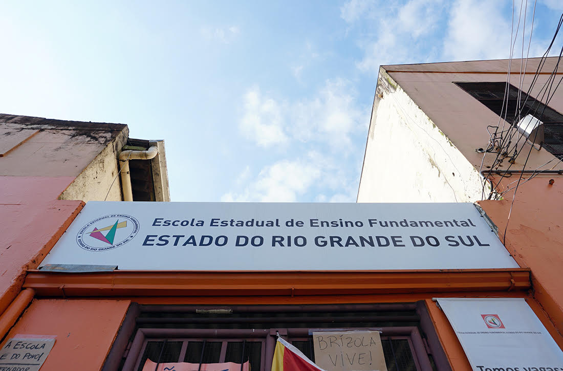 Pais e alunos ocupam Escola Rio Grande do Sul para evitar fechamento (4)