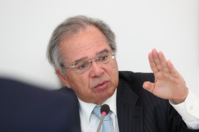 Paulo Guedes, da Economia, está entre os ministros de Bolsonaro que os senadores devem convocar para depor