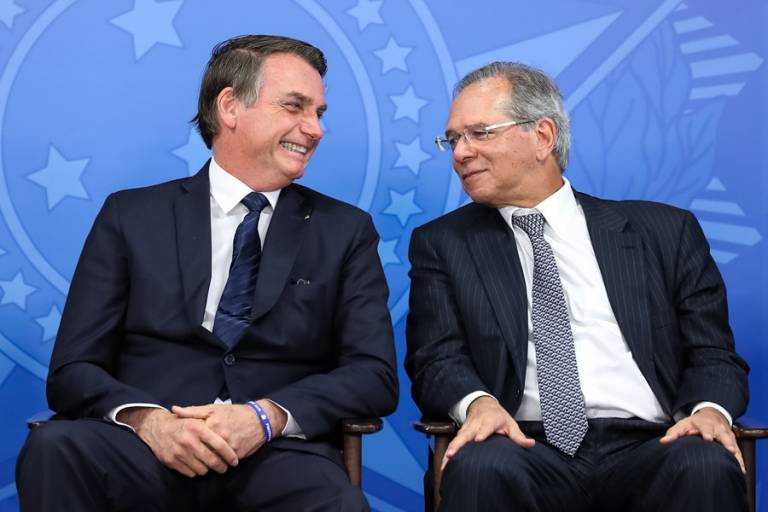 Presidente da República Jair Bolsonaro e o ministro da Economia Paulo Guedes, principais responsáveis pela estratégia econômica de combate à pandemia