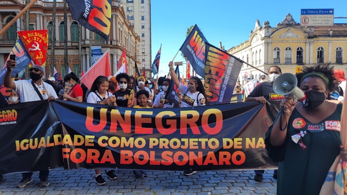 #20NforaBolsonaro marca Dia da Consciência Negra em Porto Alegre