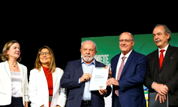 O relatório da transição e o que esperar do governo Lula