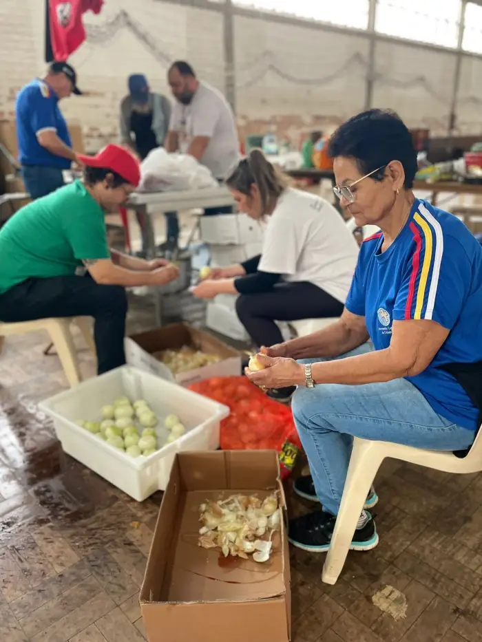 Cozinha Solidária do MST distribui alimentos a vítimas do ciclone_5