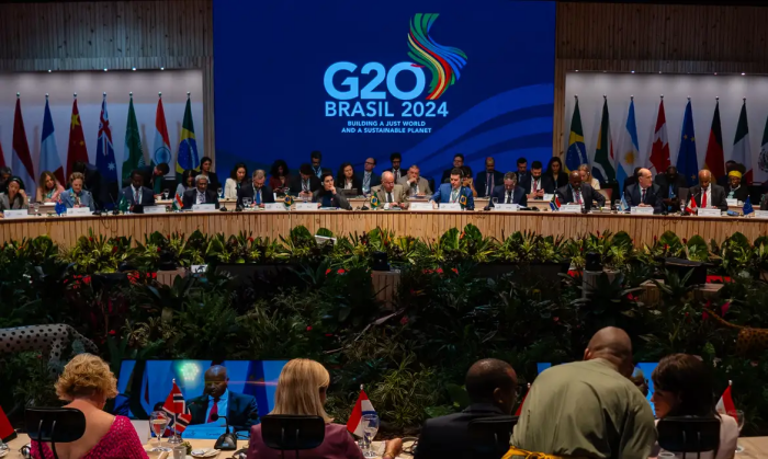 Urgência do acesso à água marca abertura do G20 no Rio