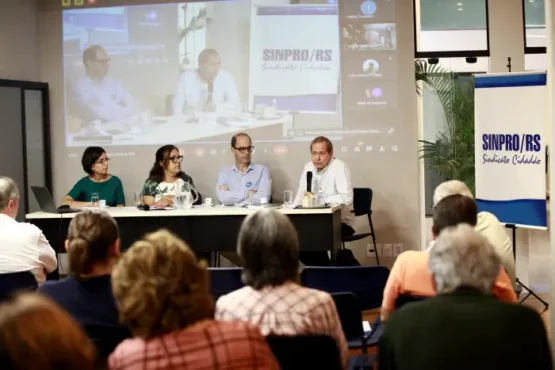 Professores lançam campanha Liberdade de ensinar e aprender nesta sexta-feira, 9 | Foto: Leonardo Savaris