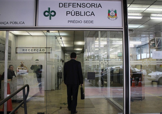 Defensoria cobra providências da Brigada sobre caso de abuso de poder em escolas | Foto: Ascom/DPE RS