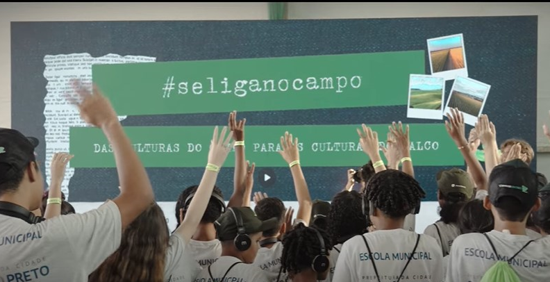 Não basta ser pop, o agro quer fazer a cabeça de estudantes e interferir nas escolas