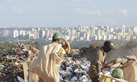 Mais de 40% dos resíduos urbanos tiveram destinação inadequada em 2023