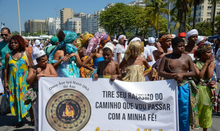 Intolerância religiosa racismo, fundamentalismo e a luta pelo poder