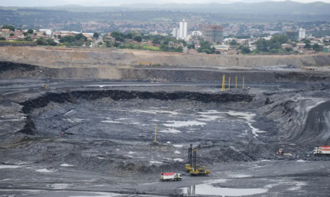 Minerais verdes despertam cobiça sobre terras brasileiras