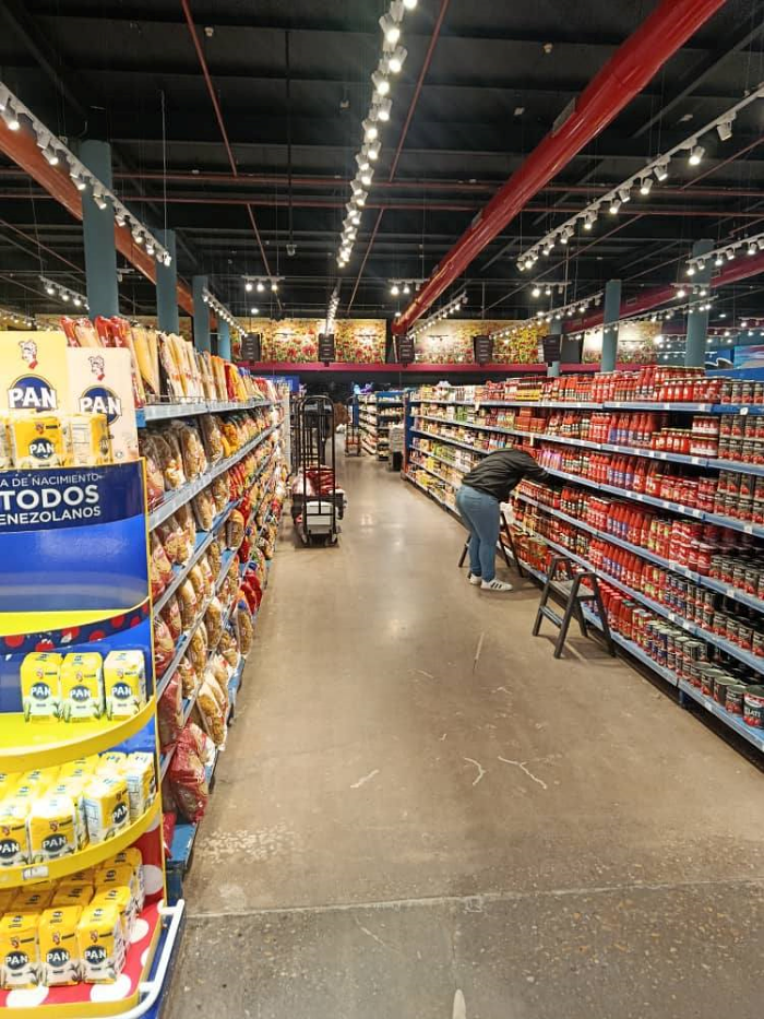 Ilegalidade, violência e desinformação no ataque dos EUA à Venezuela