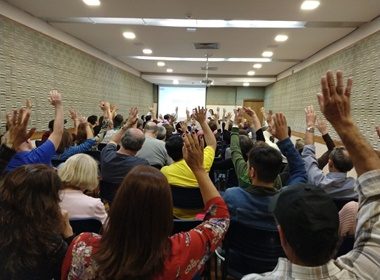 Assembleia Geral foi realizada na sede estadual do Sindicato em Porto Alegre | Foto: Valéria Ochôa