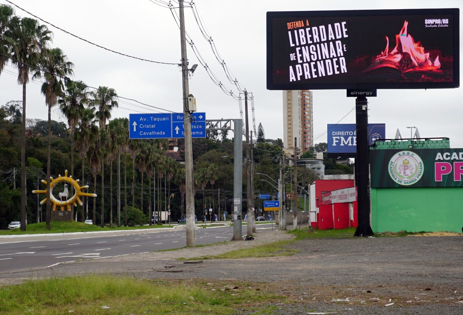Campanha Liberdade de ensinar e aprender | 
