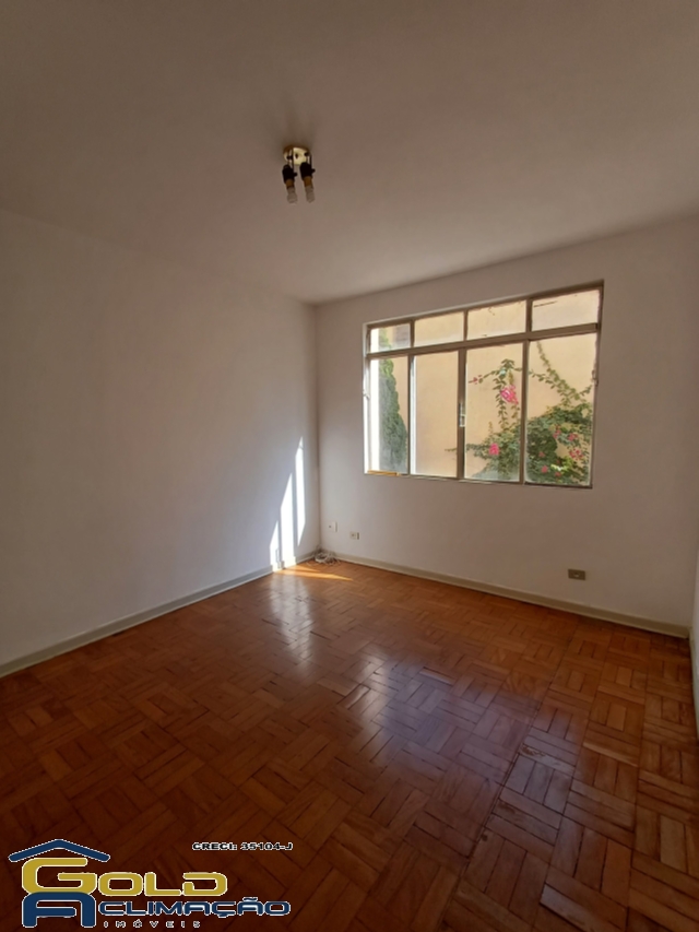 Apartamento 48m2 - 1 dormitório com 1 vaga de garagem - Aclimação 