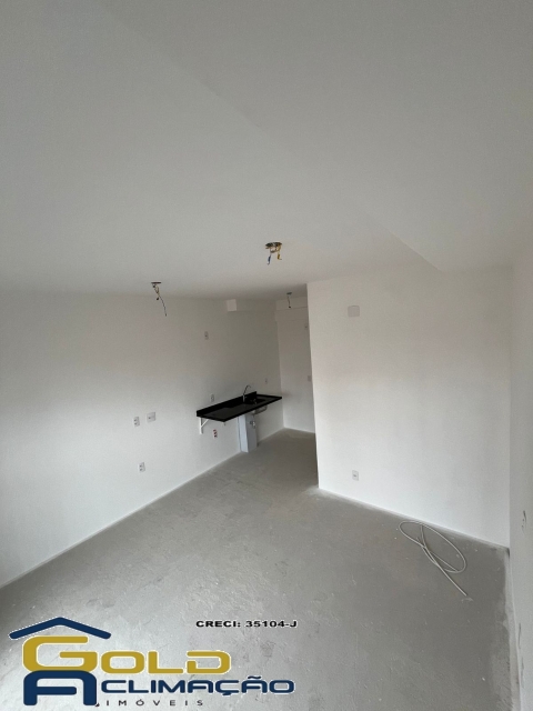 e266e16b-8159-46ee-a660-540ec1942854-GOLDIMOVEIS APARTAMENTO Vila Mariana 4776 Studio novo à venda na Vila Mariana – 23 m² | Lazer com piscina