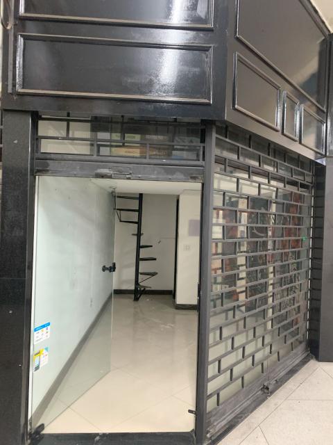 COMERCIAL VENDA LOCAÇÃO CENTRO,  25m² 