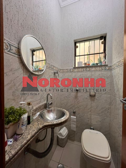 730a50f3-fc09-4dcd-8b9a-3a49a94e8a3c-NORONHA SOBRADO JARDIM SAO PAULOZONA NORTE 15814 Sobrado à venda no Jardim São Paulo.