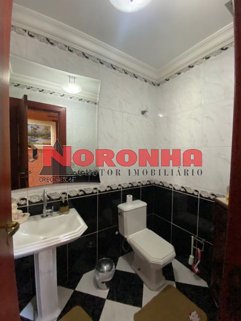 a4dbbd31-2ecd-4ad1-b25a-810d084dd37e-NORONHA CASA ASSOBRADADA Alpes da Cantareira 14879 Casa à venda Alpes da Cantareira