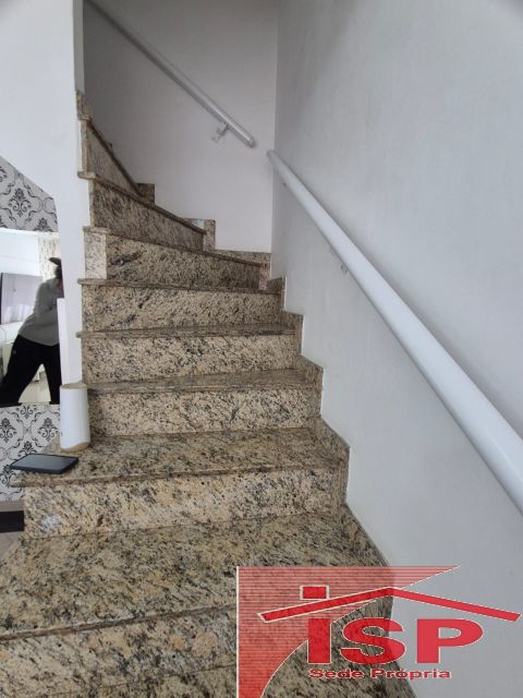 00fcadb3-426c-4ec6-a7f6-31abd30f0158-SANTAPAULA CASA Santa Paula 1256 SOBRADO MOBILIADO PARA LOCAÇÃO NO BAIRRO SANTA PAULA - SCS R$3.800,00