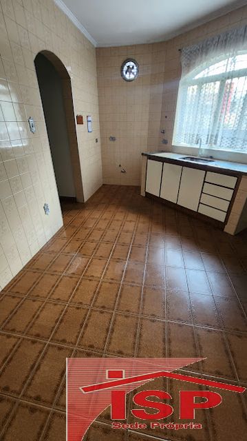 46e5f6dc-10a2-44d2-ab9c-e054556e480b-SANTAPAULA SOBRADO Santa Paula 1307 Excelente sobrado para locação residencial ou comercial  no Bairro Santa Paula 