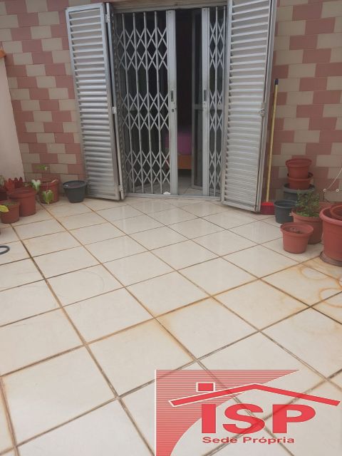 bfeba13e-7578-44b5-a166-0b3bef6e27b3-SANTAPAULA SOBRADO Osvaldo Cruz 1126 SOBRADO PARA VENDA LOCALIZADO NO BAIRRO OSVALDO CRUZ - SCS - SP