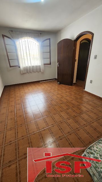 d73bff98-b1c7-46af-a17a-583f246aefa3-SANTAPAULA SOBRADO Santa Paula 1300 Excelente sobrado para locação residencial ou comercial  no Bairro Santa Paula 