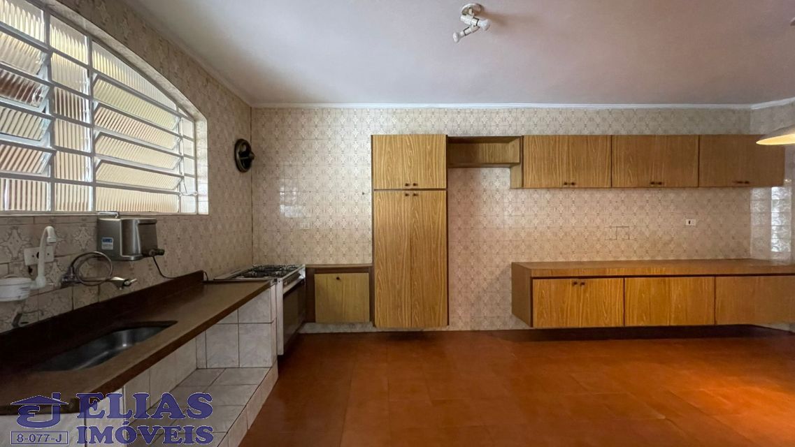 03ece2c1-0049-426d-8ea3-da2e178dbd37-ELIAS SOBRADO Parque Vitoria 8851 