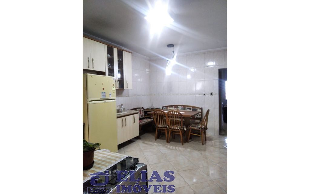 1394a336-b848-4bec-bd70-0ab2ecf732b2-ELIAS SOBRADO Vila Nivi 2799 Estuda troca para casa terrea na região ou imediações 