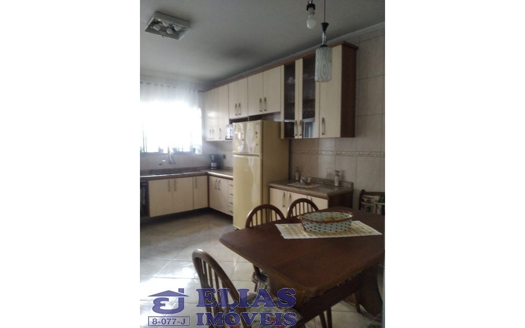 3d11a1a0-790c-4550-97b5-ef5e3b53d066-ELIAS SOBRADO Vila Nivi 2796 Estuda troca para casa terrea na região ou imediações 