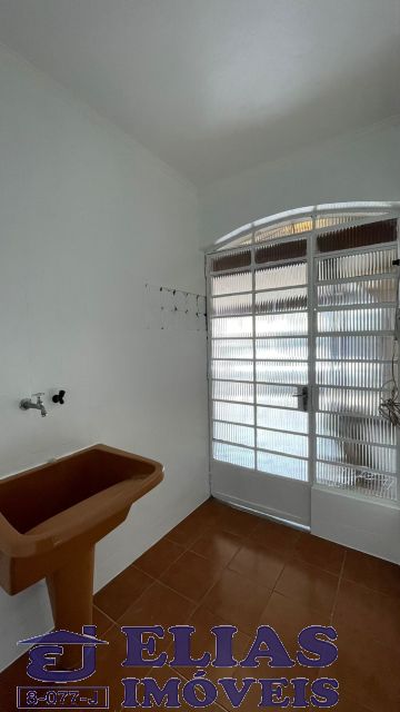 43c0e230-c2fb-4924-951d-e8bd4442b871-ELIAS SOBRADO Parque Vitoria 8850 