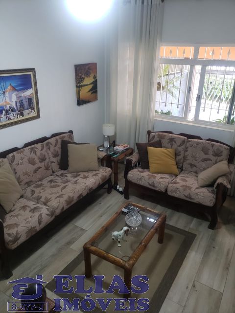 4fb3d333-0e4c-41c5-adda-4df368a5916d-ELIAS SOBRADO Parque Vitoria 8453 