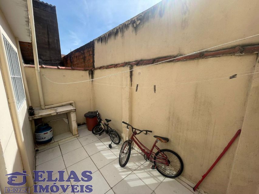 5053fbc2-563b-4c4f-83ca-be3736efda73-ELIAS SOBRADO Parque Edu Chaves 9672 