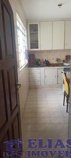 73ecb25a-f365-4843-a9ef-cd0656cae946-ELIAS CASA Parque Vitoria 8211 