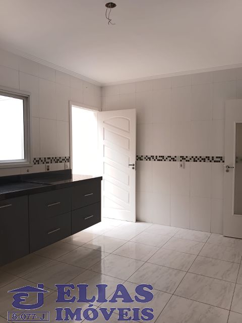 90cc3194-9bd9-4ce7-ba17-f7ca720af47d-ELIAS SOBRADO Vila Constanca 9996 