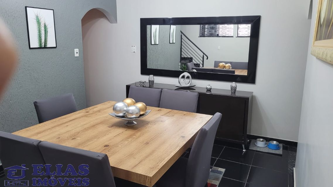 9cbb7d3f-ec11-4dc5-95a0-5844ce2d0e8e-ELIAS SOBRADO Vila Constanca 9504 